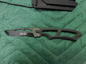 lot 27 image: U.S.A. custom design Survivor knife with sheath
