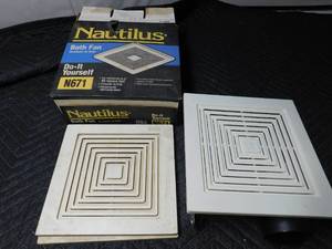 lot 70 image: Nautilus bath fan