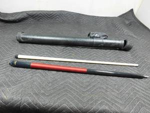 lot 132 image: Schmelke pool stick w case
