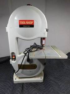 lot 134 image: Tool shop 9 band saw with manuel