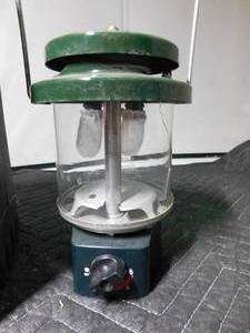 lot 177 image: Coleman lantern with case