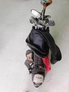 lot 248 image: Golf clubs in REM bag