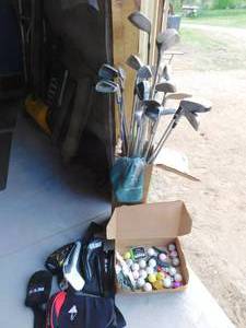 lot 409 image: Golf clubs and accessories