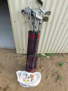 lot 410 image: Golf clubs, bag and balls