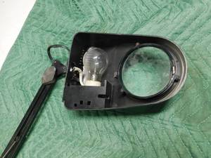 lot 438 image: magnifying lamp