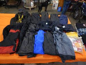 lot 51 image: Rain Suits, Wind Breakers, Jackets, Pants-Columbia & Others
