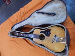 lot 73 image: Stella Acoustic Guitar (Case Is Rough)