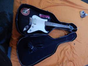 lot 74 image: First Act Overtone Electric Guitar