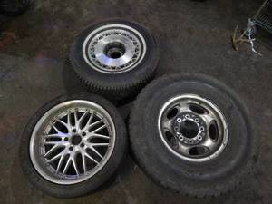 lot 5 image: 3-Assorted Aluminum Wheels-Super Duty, Buick & Other