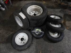 lot 15 image: Trailer & Wheel Barrow Tires Most New