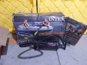 lot 42 image: Intex Inflatable Raft & Pump-No Paddles
