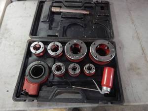 lot 96 image: 38-2 Pipe Threader Kit