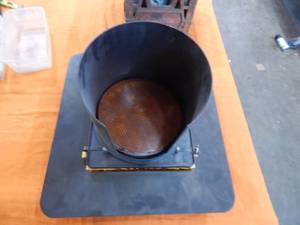 lot 126 image: Amber TrafficStreet Light