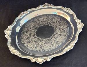 lot 73 image: Vintage Silver Plate Chafing Dish, Platters & More