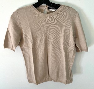 lot 144 image: Two Piece Salvatore Ferragamo Wool Sweater Set