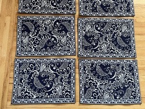 lot 129 image: (10) Vera Bradley Decorative Placemats