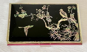 lot 131 image: Mother of Pearl Design Business Card Holder - NEW