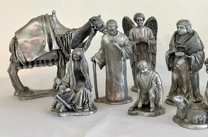 lot 118 image: 11 Piece Royal Selangor Pewter Nativity Set