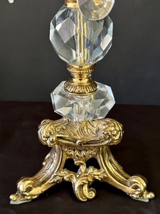 lot 32 image: Gorgeous Vintage Gilded Four Arm Candelabra