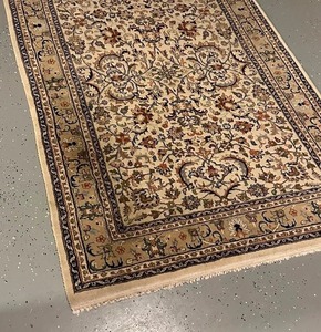 lot 162 image: Vintage Area Rug