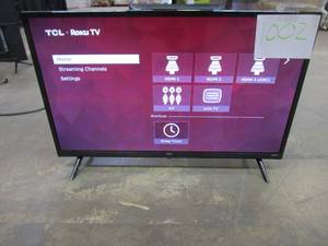 lot 1002 image: TCL - 32 Class 3-Series HD 720p LED Smart Roku TV Model32S355