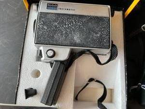 lot 44 image: Lot of Vintage Kodak Instant Cameras Trimprint, Instamatic Movie Outfit & More