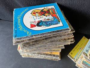 lot 52 image: Little Golden Books - Collectors Lot