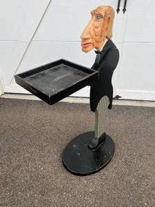 lot 105 image: Wood Standing Butler