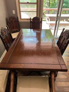 lot 113 image: Antique Table and Chairs