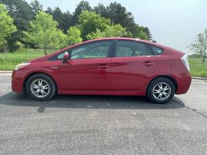 2010 Toyota Prius ll - 2 OWNERS