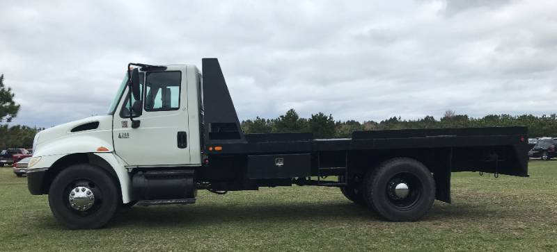 2008 International 4200 Flat Bed