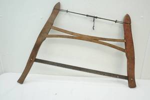 lot 18 image: vintage saw