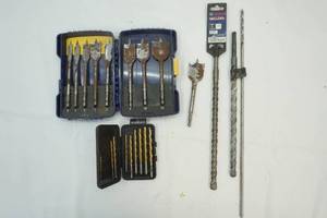 lot 94 image: Irwin Spade Bits
