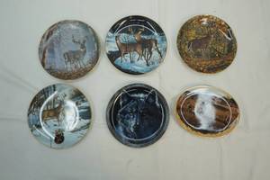 lot 101 image: Wild Wings Decorative Plates