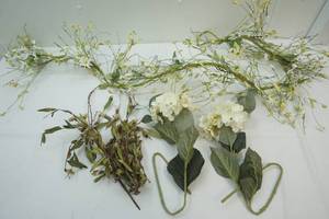 lot 127 image: Floral Hanging