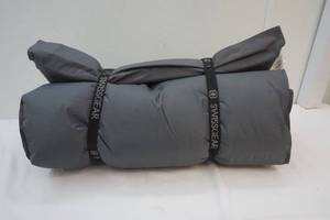 lot 143 image: Swiss Gear Inflatable Pad