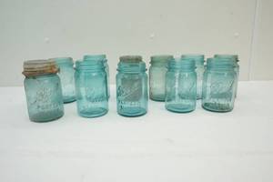 lot 147 image: Vintage Ball Jars