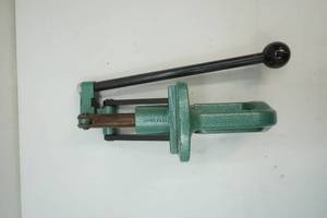 lot 166 image: RCBS Rock Chucker Press