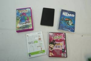 lot 196 image: Nexus ASUS Tablet and VCR Barney