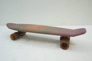 lot 202 image: Franklin Skateboard