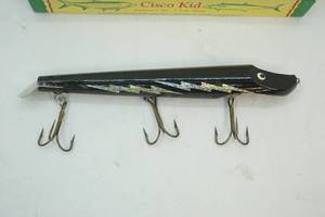 lot 220 image: Cisco Kid Fishing Lure