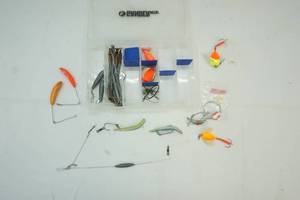 lot 221 image: Gander Mountain Fishing Tackle Box