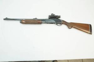lot 9 image: Remington Magnum 12 Gauge