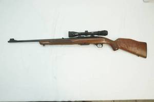 lot 13 image: Winchester Model 100, .284 Caliber