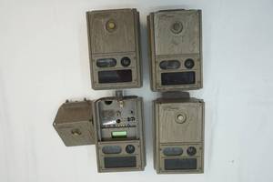 lot 240 image: Trail Cameras