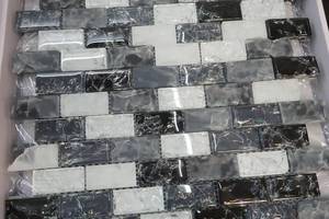 lot 251 image: Mosaic Crystal Glass