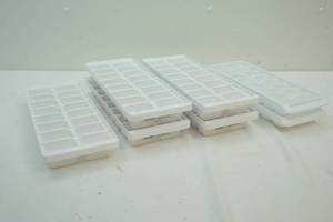 lot 275 image: Ice Cube Trays