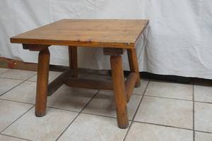 lot 297 image: wood table