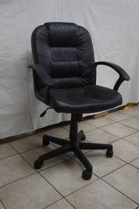 lot 308 image: office chair