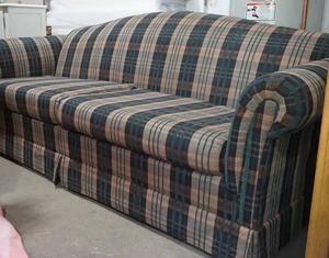 lot 309 image: plaid sofa